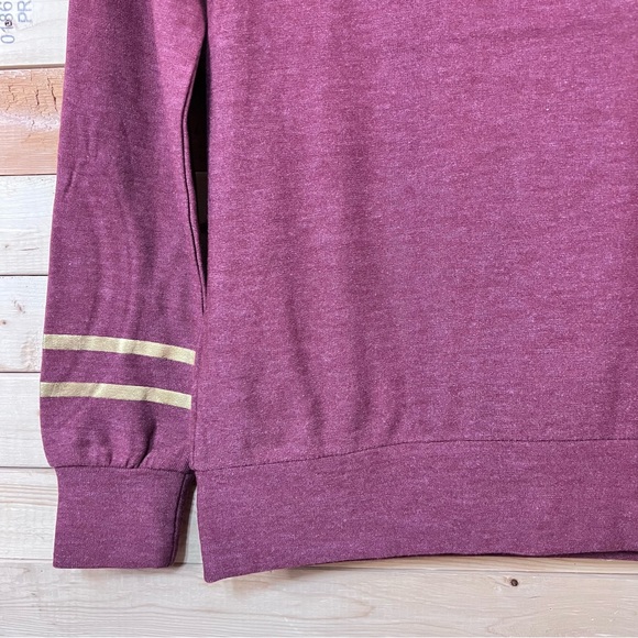 Chaser NWT Crewneck Gold Skull Print Long Sleeve Knit Sweater top Size XS - Picture 3 of 12